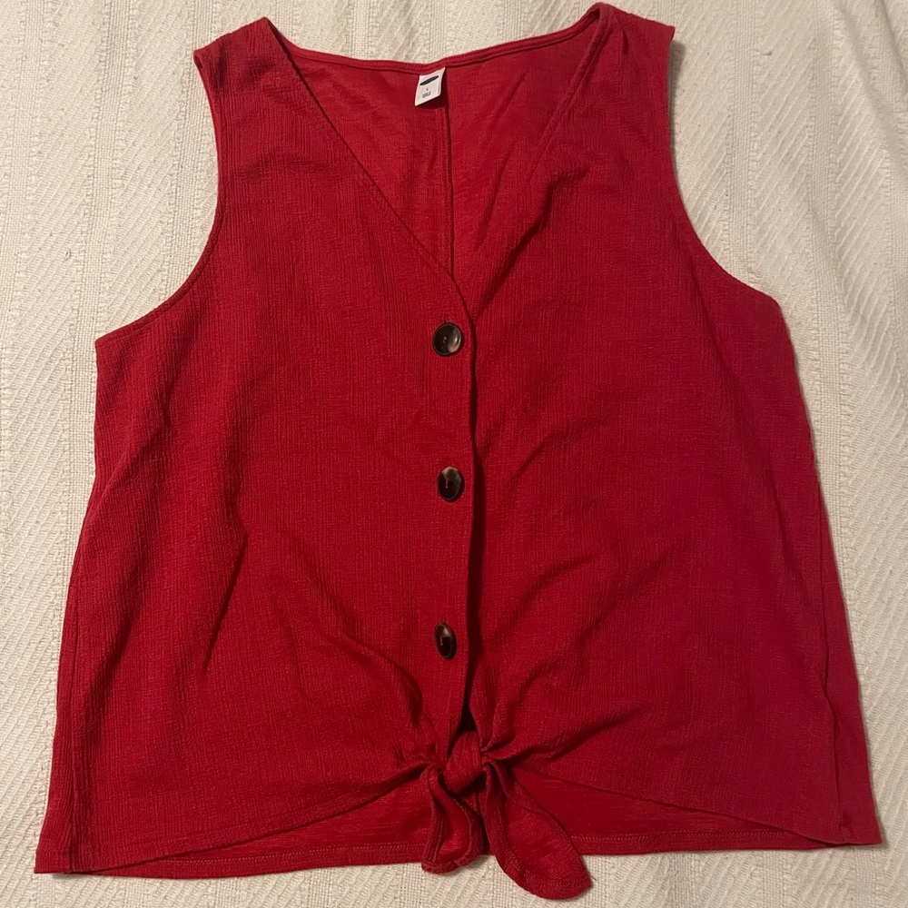 Old Navy Red Sleeveless Tie-Front Top